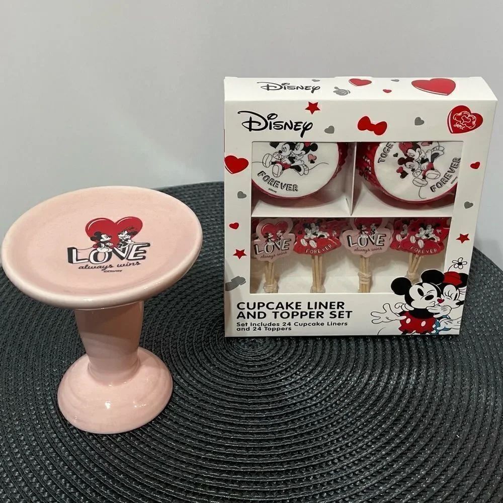 Disney Mickey & Minnie Cupcake Liners & Toppers set of 48 and Cupcake stand NWT